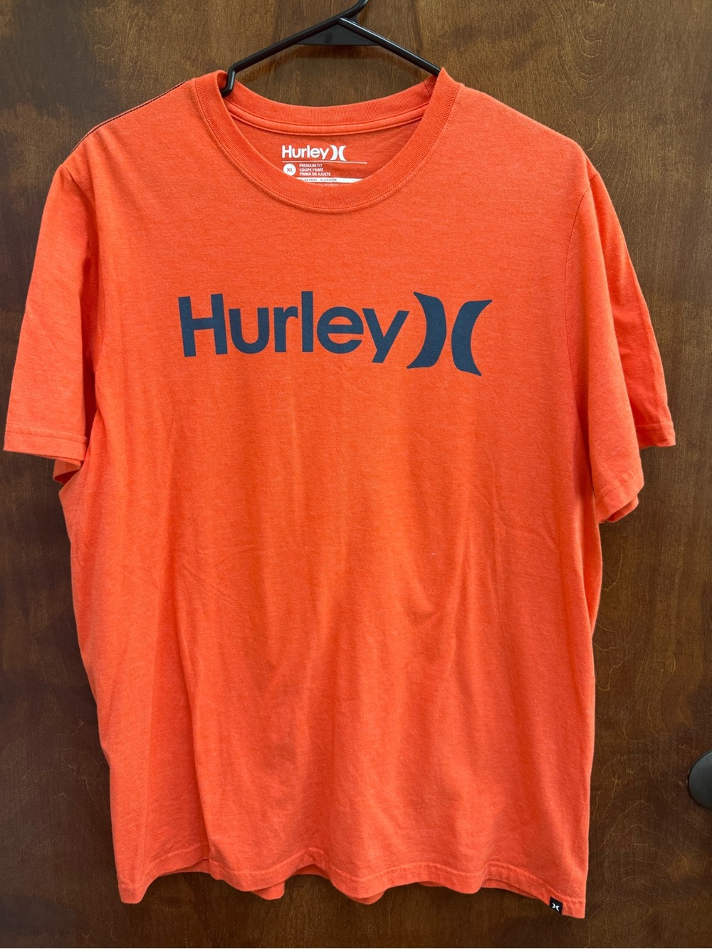 Hurley Men's Orange Logo Short-Sleeve Tee - size XL
